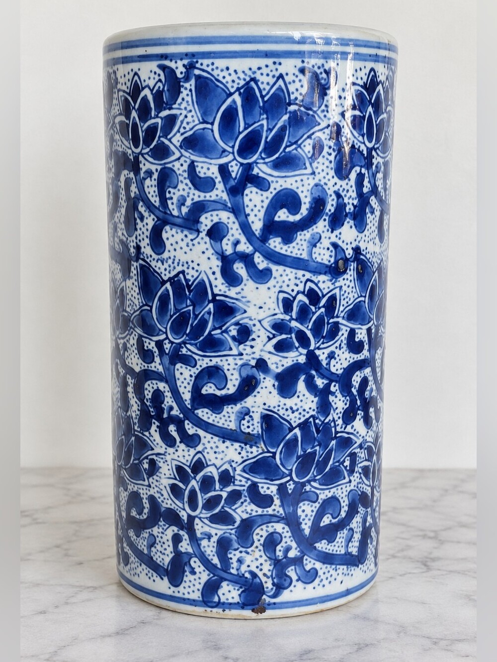 Vintage Blue White Lotus Brush Pot Vase Chinese Style Porcelain 8.25" Floral